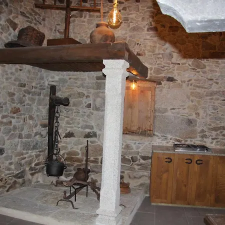 O Yunque Casa Ferrador Ribeira Sacra Apartamento Sober